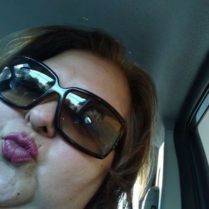 Meet your Posher, Brenda